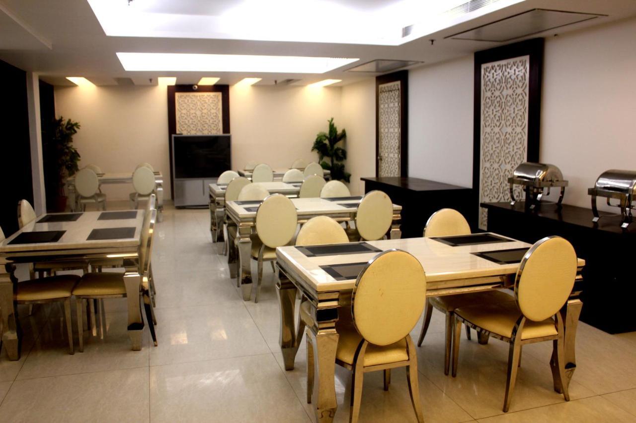 Aman Deluxe Ξενοδοχείο Νέο Δελχί Εξωτερικό φωτογραφία